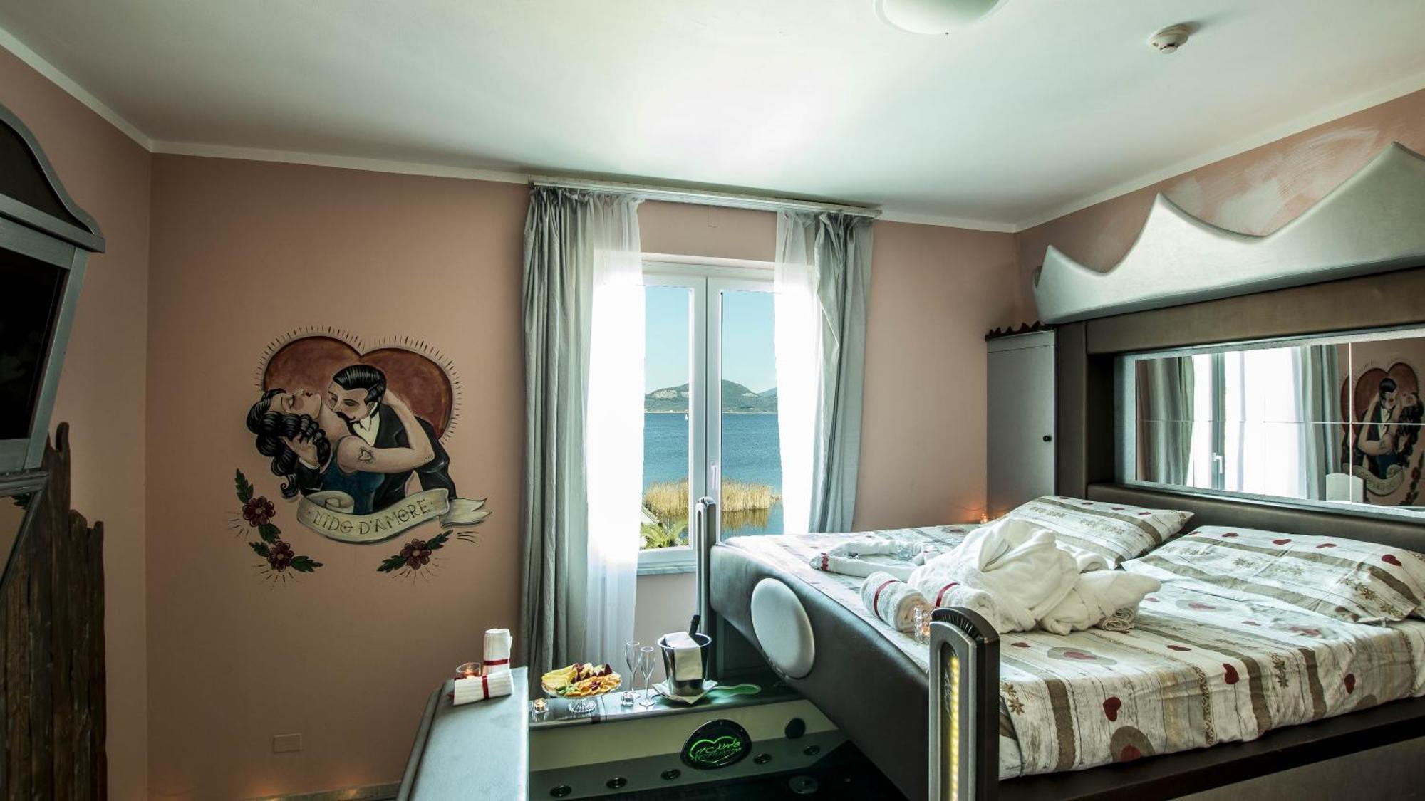 Hotel Butterfly - We Suite Torre del Lago Puccini Exteriér fotografie